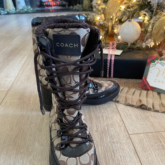 COACH Winter Boots ❄️ - Picture 4 of 7